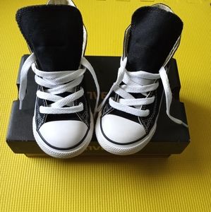 🤩Sz 10 CONVERSE🤩